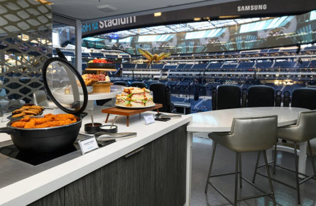 Suite dining